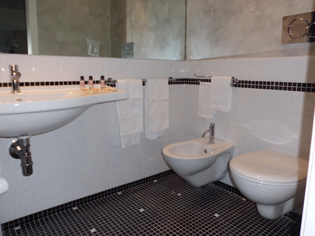 Al Bastione Di Cagliari Hotel Ngoại thất bức ảnh