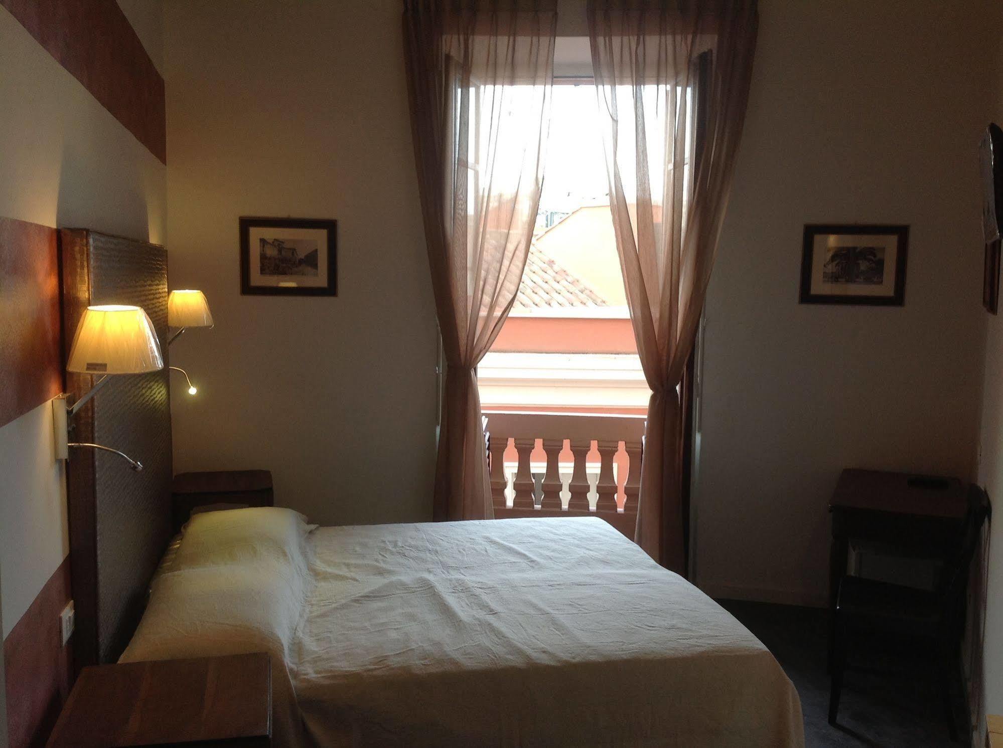 Al Bastione Di Cagliari Hotel Ngoại thất bức ảnh